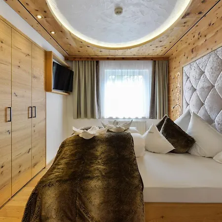Oberlechtaler Hof Boutique Hotel
