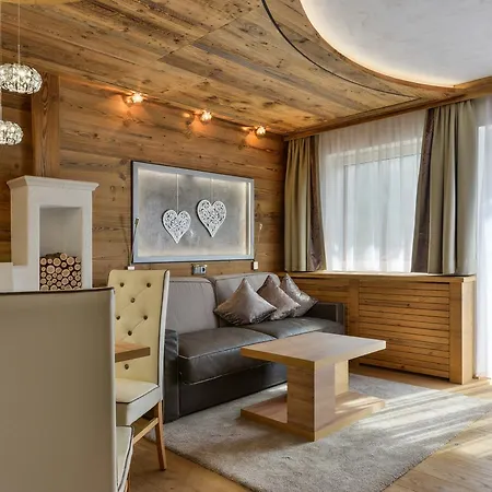 Oberlechtaler Hof Boutique 4*