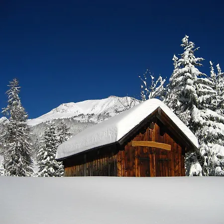 Oberlechtaler Hof Boutique Szálloda Holzgau