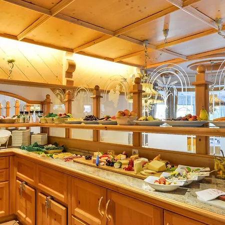 Oberlechtaler Hof Boutique