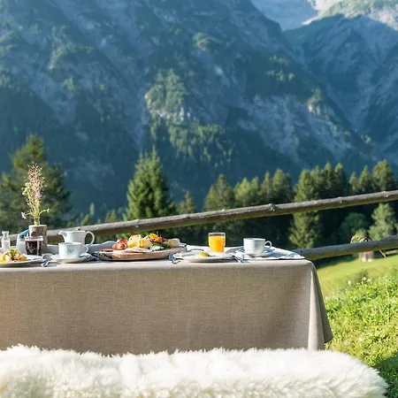 ホテル Oberlechtaler Hof Boutique 4*