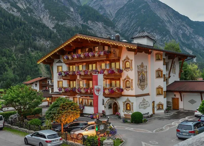 Oberlechtaler Hof Boutique Holzgau