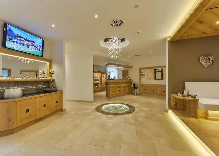 Oberlechtaler Hof Boutique 4*