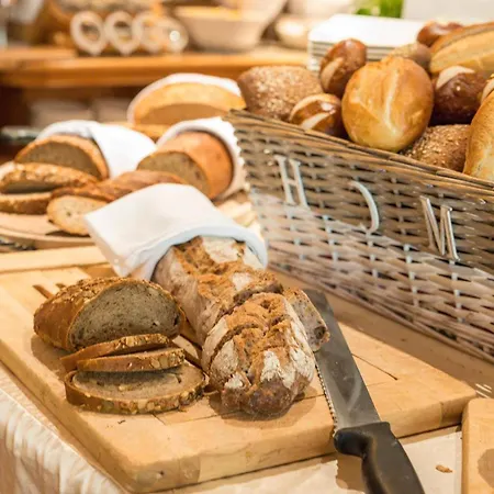 호텔 Oberlechtaler Hof Boutique 홀츠가우