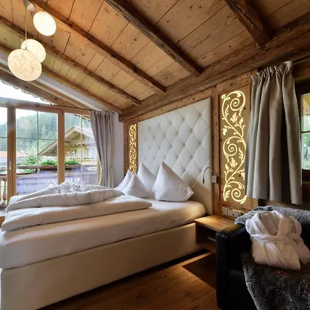 Hotel Oberlechtaler Hof Boutique 4*