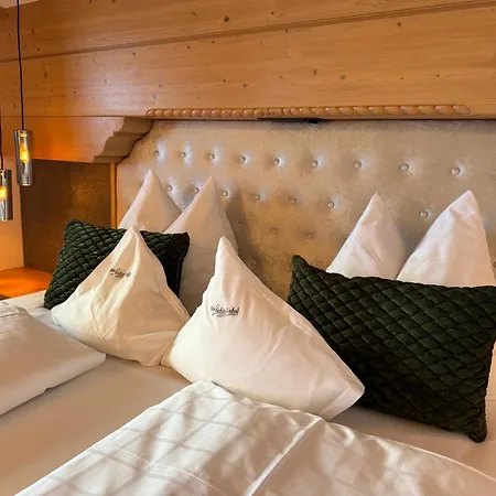 Oberlechtaler Hof Boutique Hotel