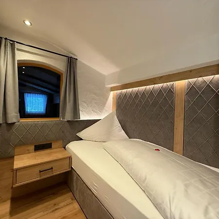 Hotel Oberlechtaler Hof Boutique Holzgau