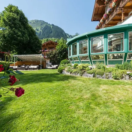 Oberlechtaler Hof Boutique 4*