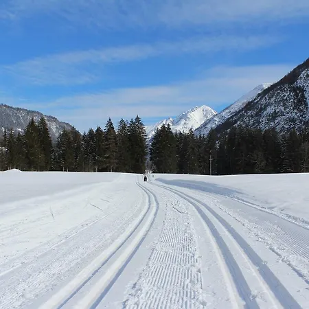 Oberlechtaler Hof Boutique فندق 4*