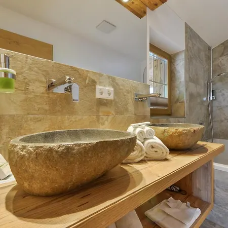 Oberlechtaler Hof Boutique 4*